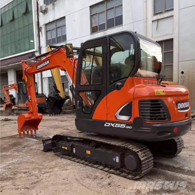 Doosan DX55-9C Mini excavadoras < 7t