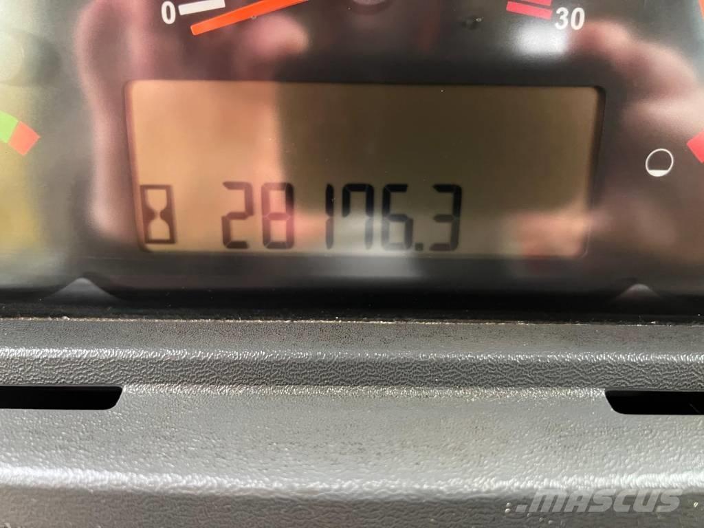 CAT D 9 T Buldozer sobre oruga