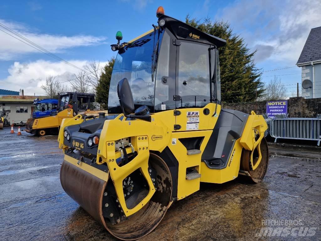 Bomag BW 151 AD-5 Rodillos de doble tambor