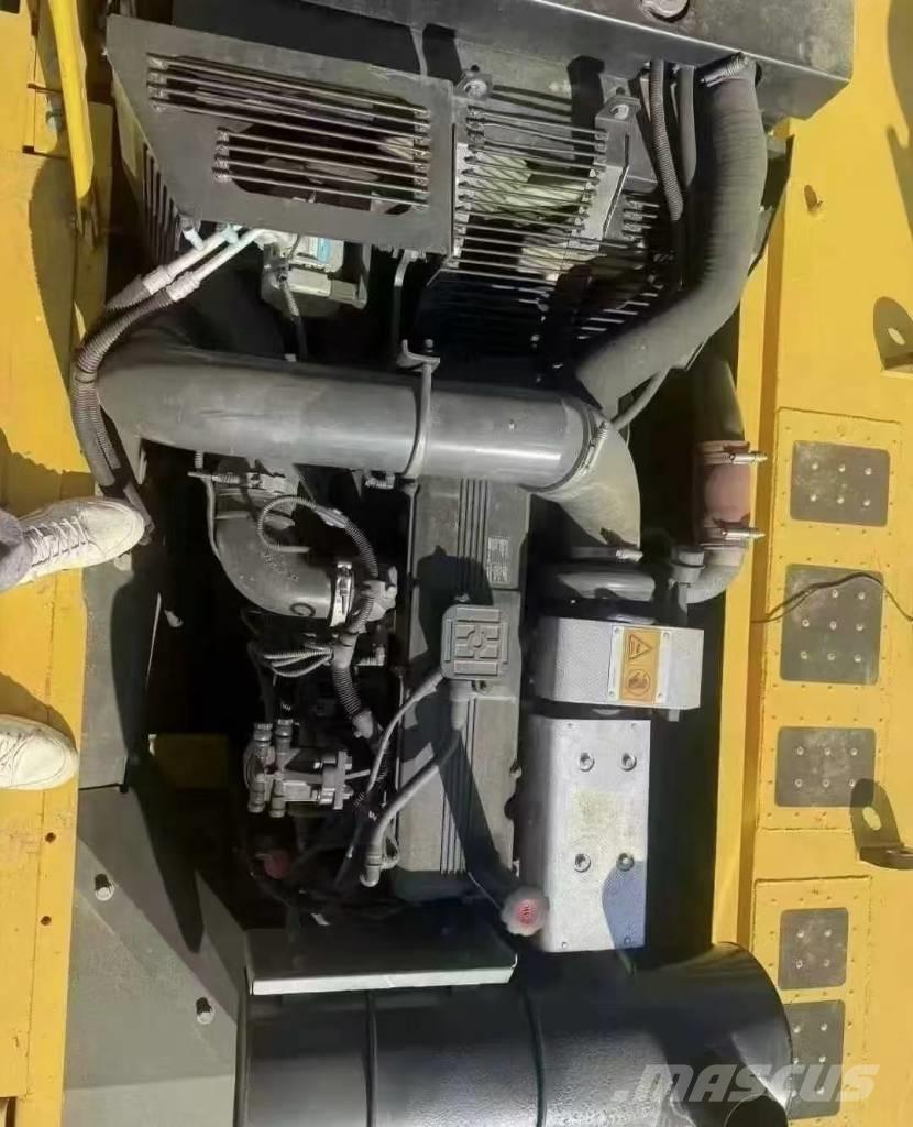 Komatsu PC 350-8 Excavadoras de cadenas