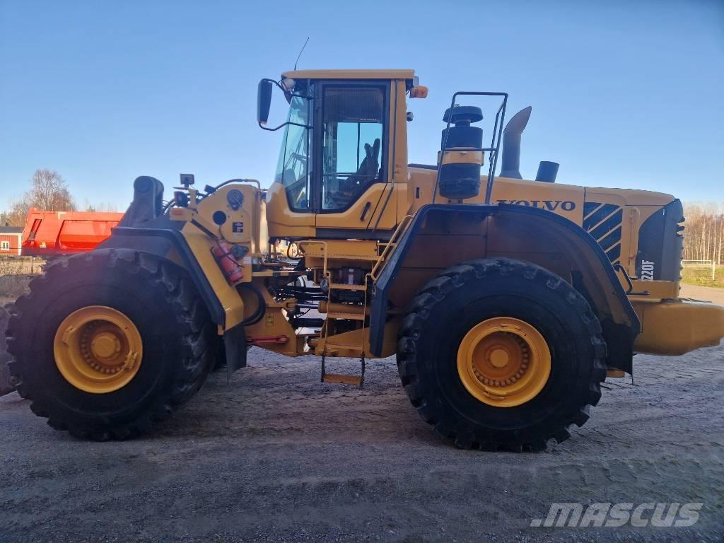 Volvo L 220 F Cargadoras sobre ruedas