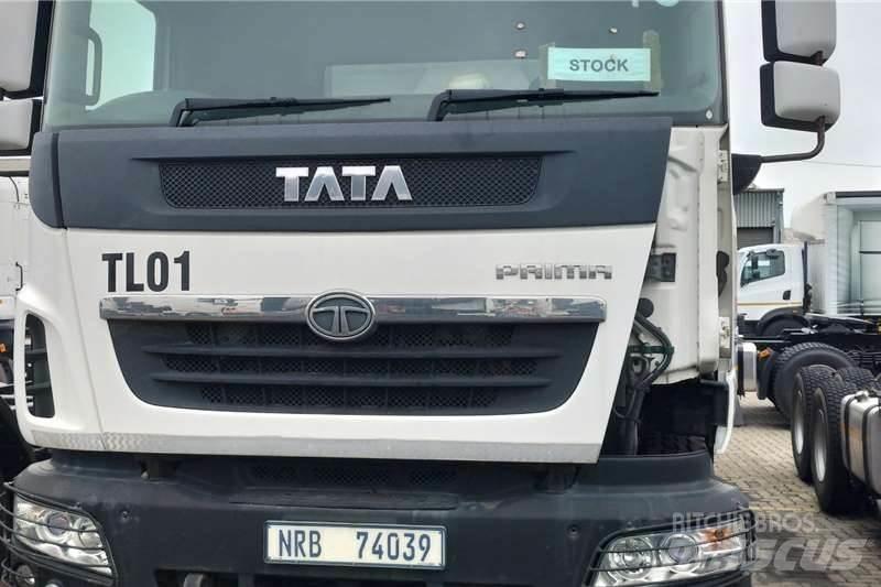 Tata PRIMA 3338K Otros camiones