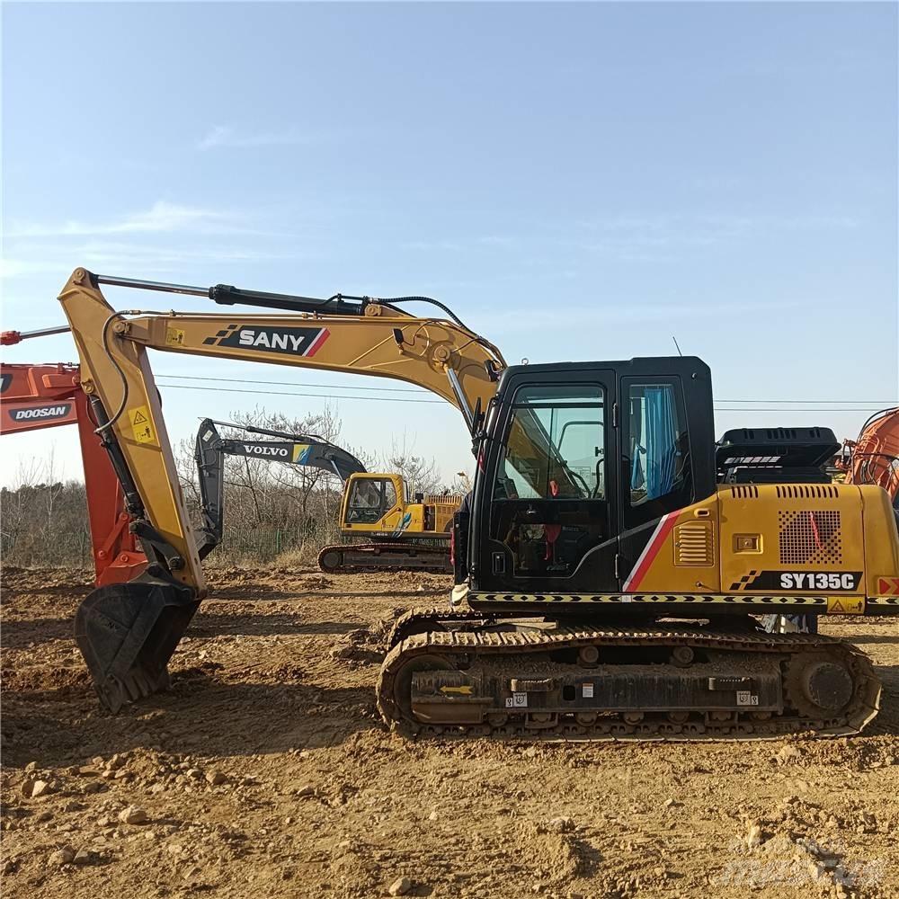 Sany SY 135 C Excavadoras de cadenas