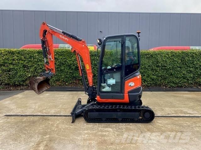 CAT 302.7 D CR Mini excavadoras < 7t
