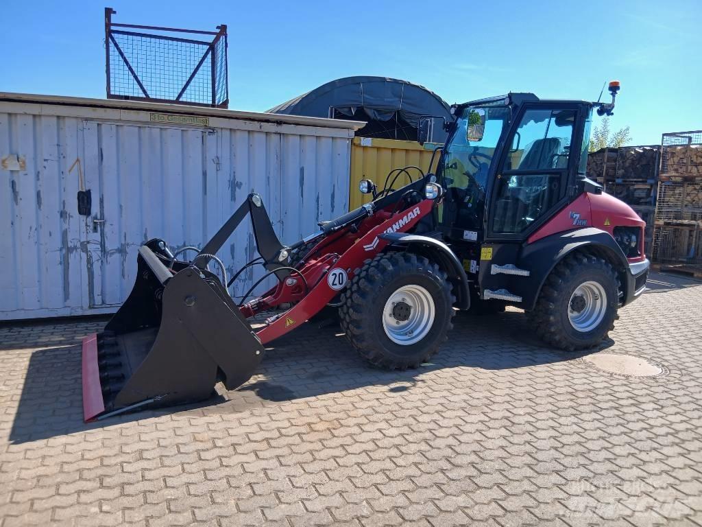 Yanmar V 7 Cargadoras sobre ruedas