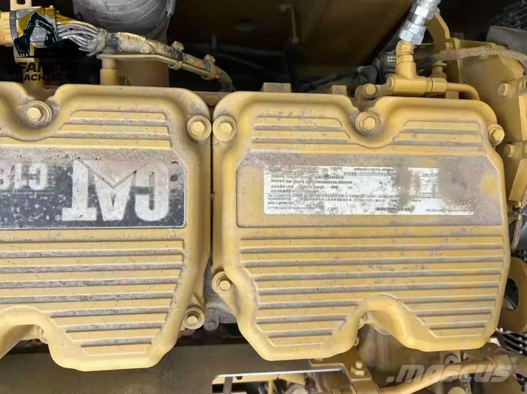 CAT 390F Excavadoras de cadenas
