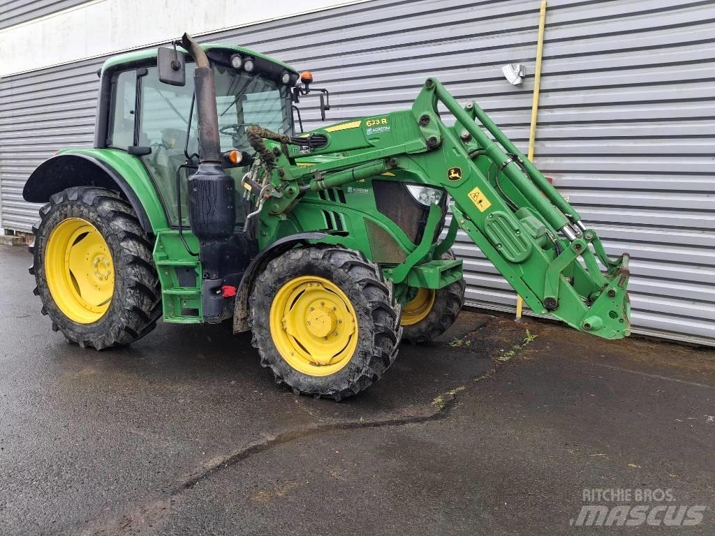 John Deere 6110 Tractores