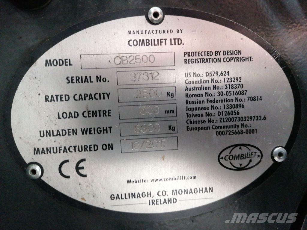 Combilift CB2500 Carretillas de carga lateral