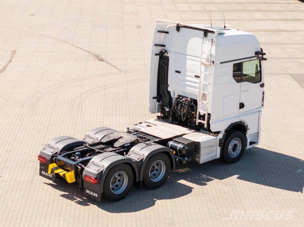 MAN TGX 28.520 6x2=2 Cabezas tractoras