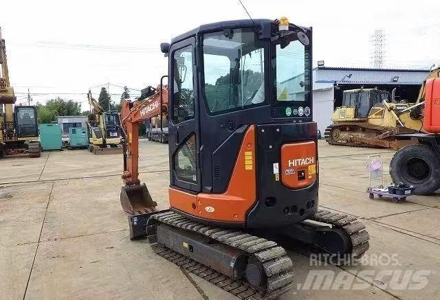 Hitachi 30 Mini excavadoras < 7t