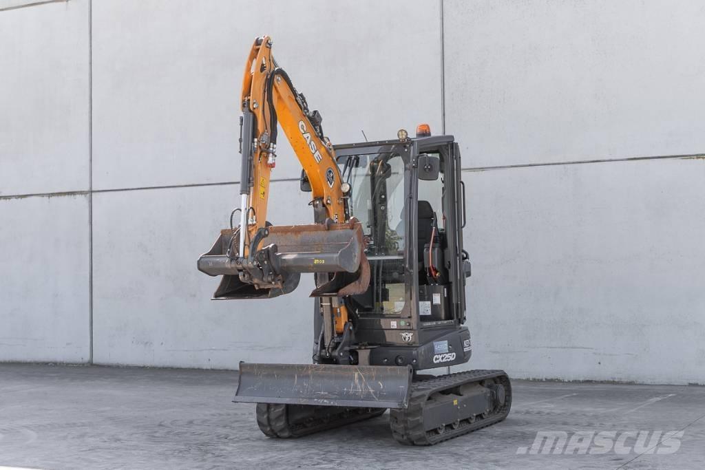 CASE CX 25 D Mini excavadoras < 7t