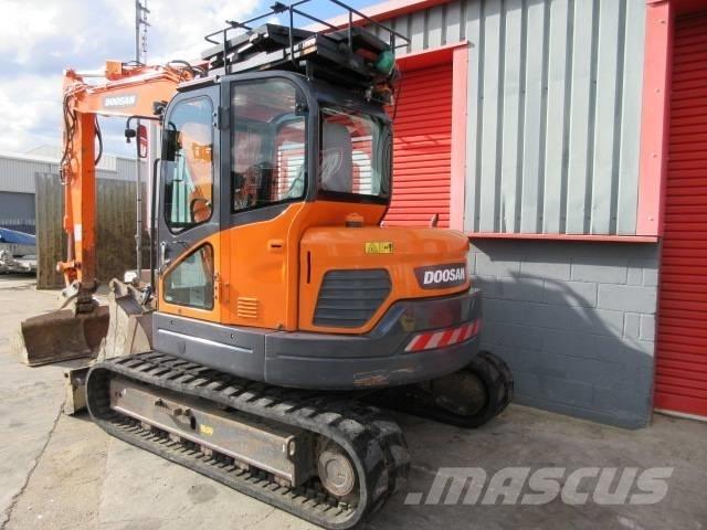 Doosan DX 85 R-3 Excavadoras 7t - 12t