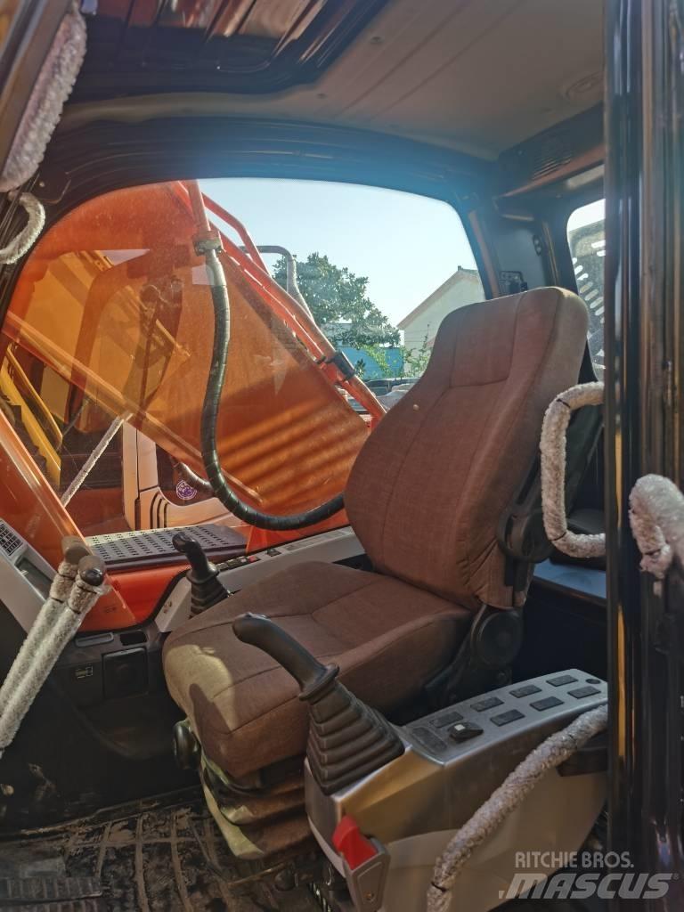 Doosan DX 225 LC Excavadoras de cadenas