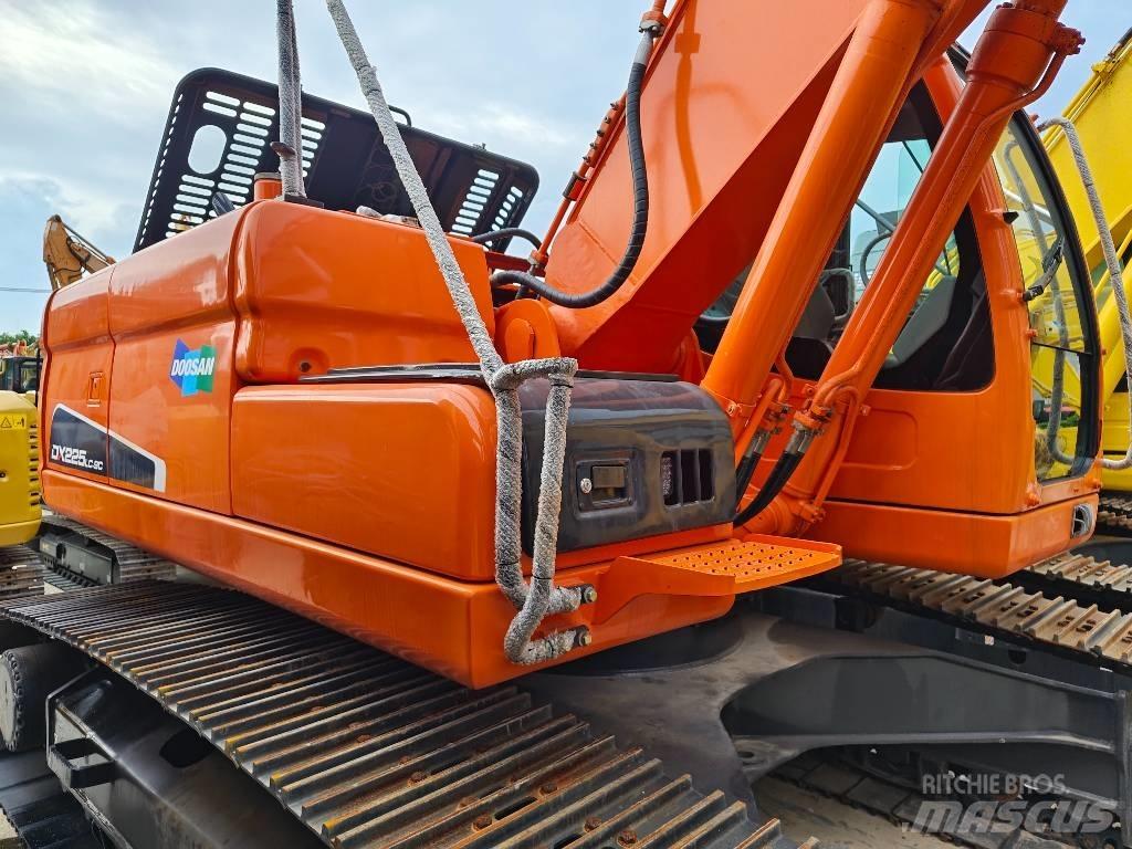 Doosan DX 225 LC Excavadoras de cadenas