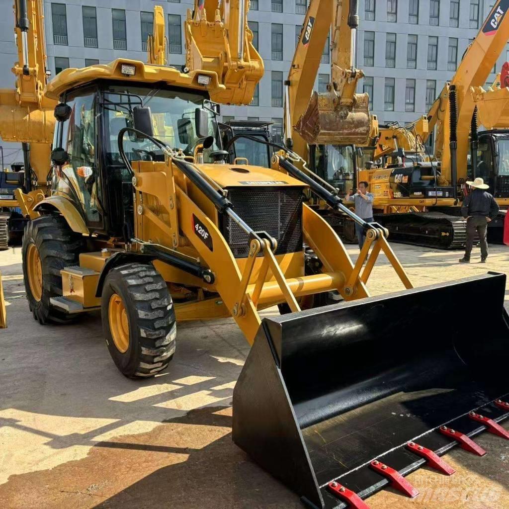 CAT 420 F Retrocargadoras