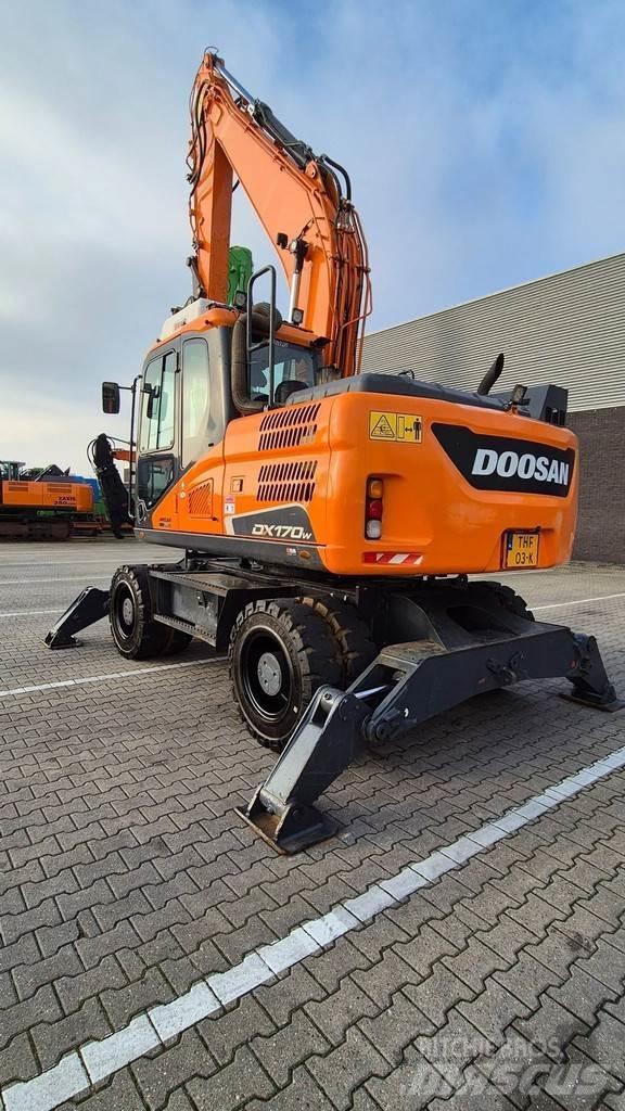 Doosan DX170W-5 Excavadoras de ruedas