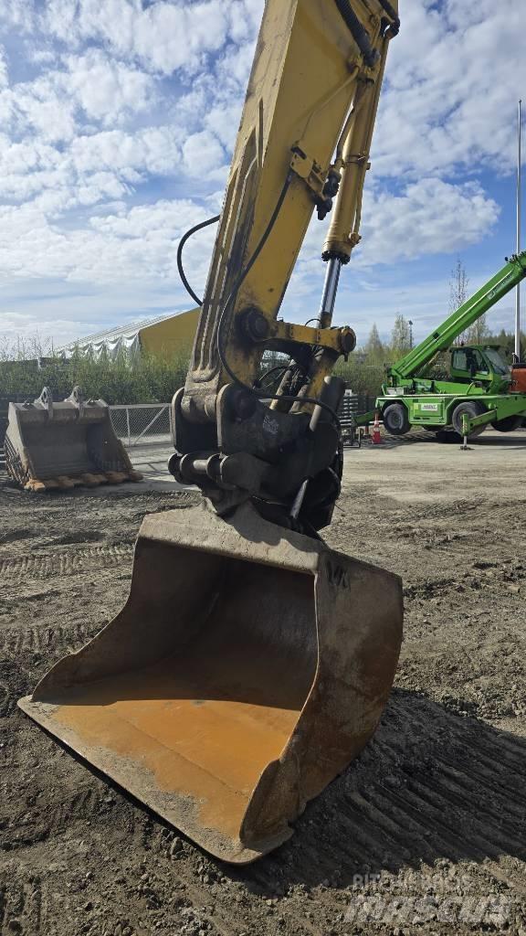 Komatsu PC 210 LC-8 Excavadoras de cadenas