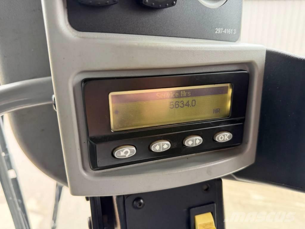 CAT 140M - LOW HOURS Motoniveladoras