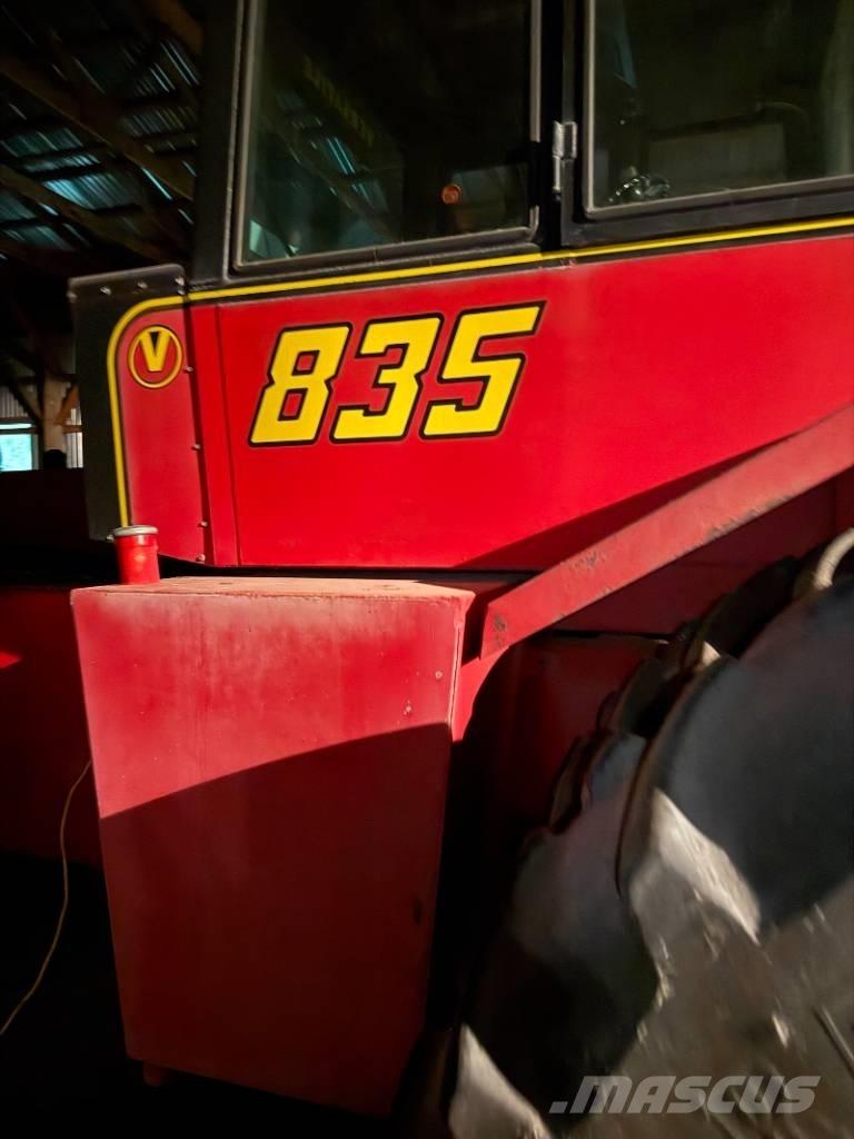 Versatile 835 Tractores
