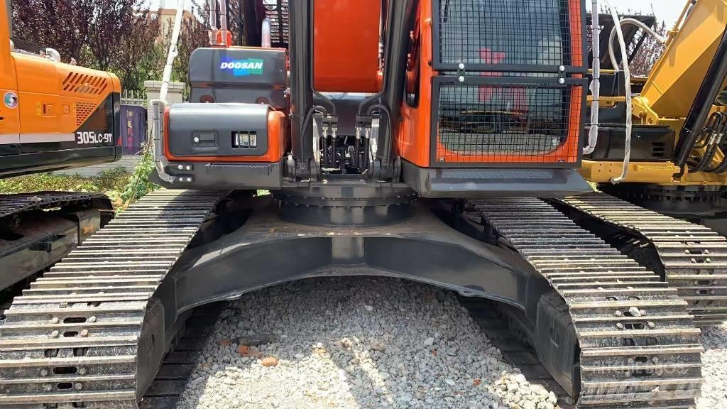 Doosan DX300LC-9 Excavadoras de cadenas