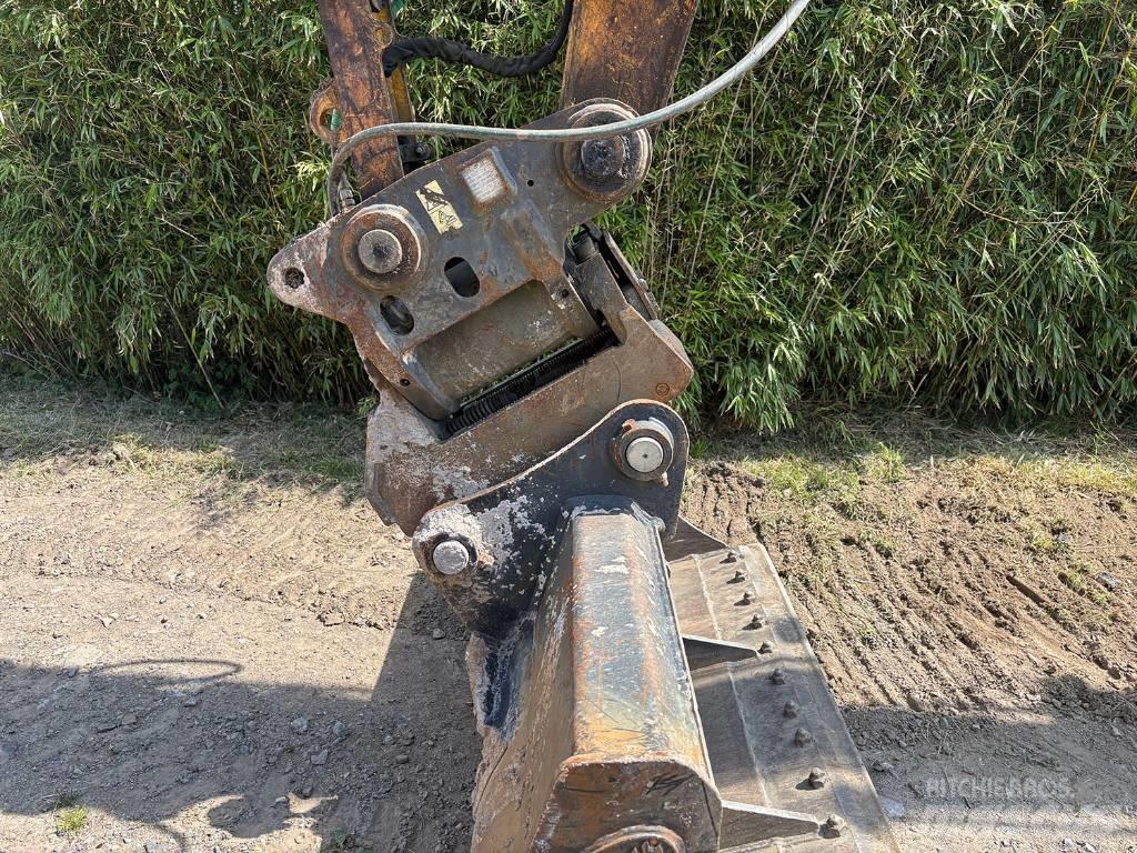 JCB JZ 140 LC Excavadoras de cadenas