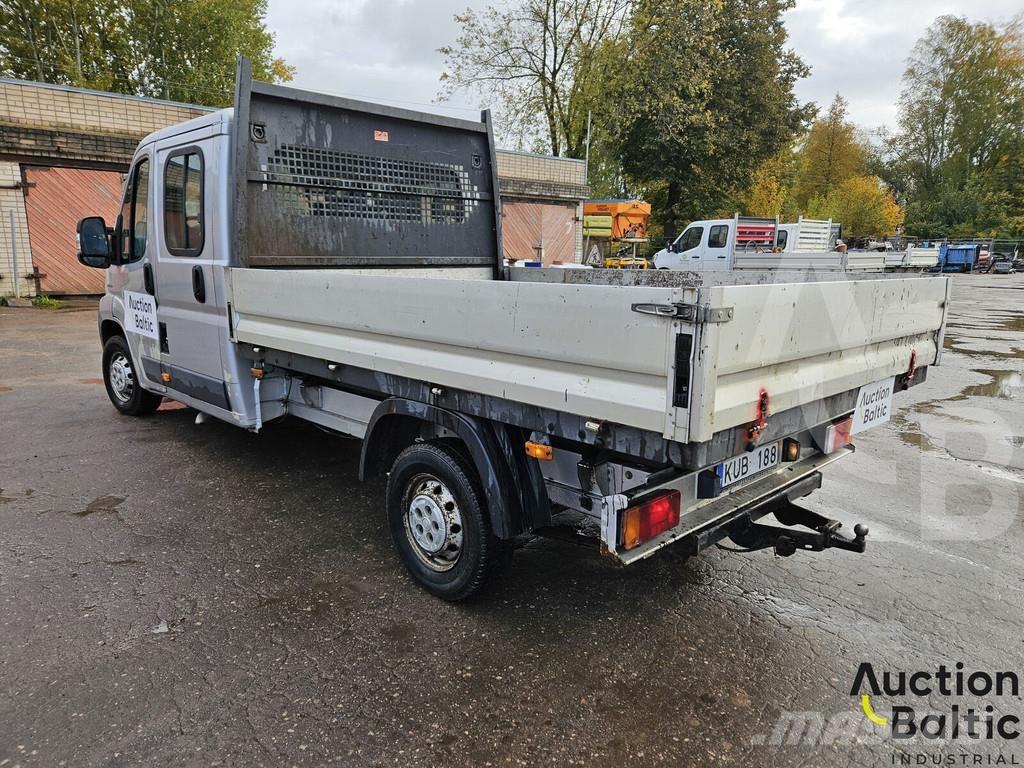 Fiat Ducato Furgonetas caja abierta