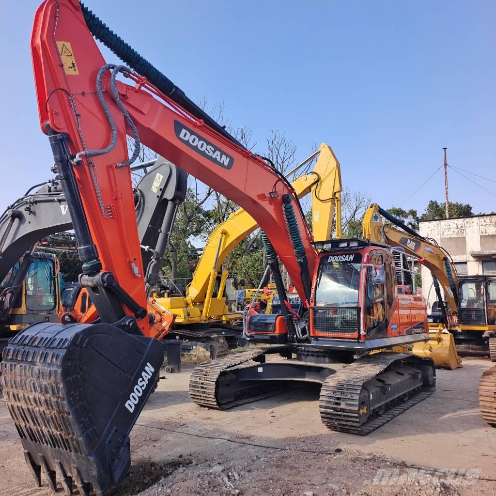 Doosan DX 300 LC Excavadoras de cadenas