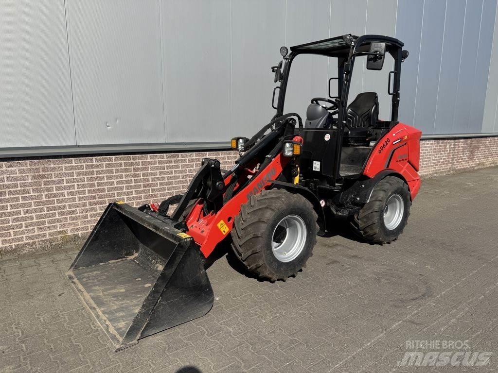 Manitou MLA 3-25 Cargadoras sobre ruedas