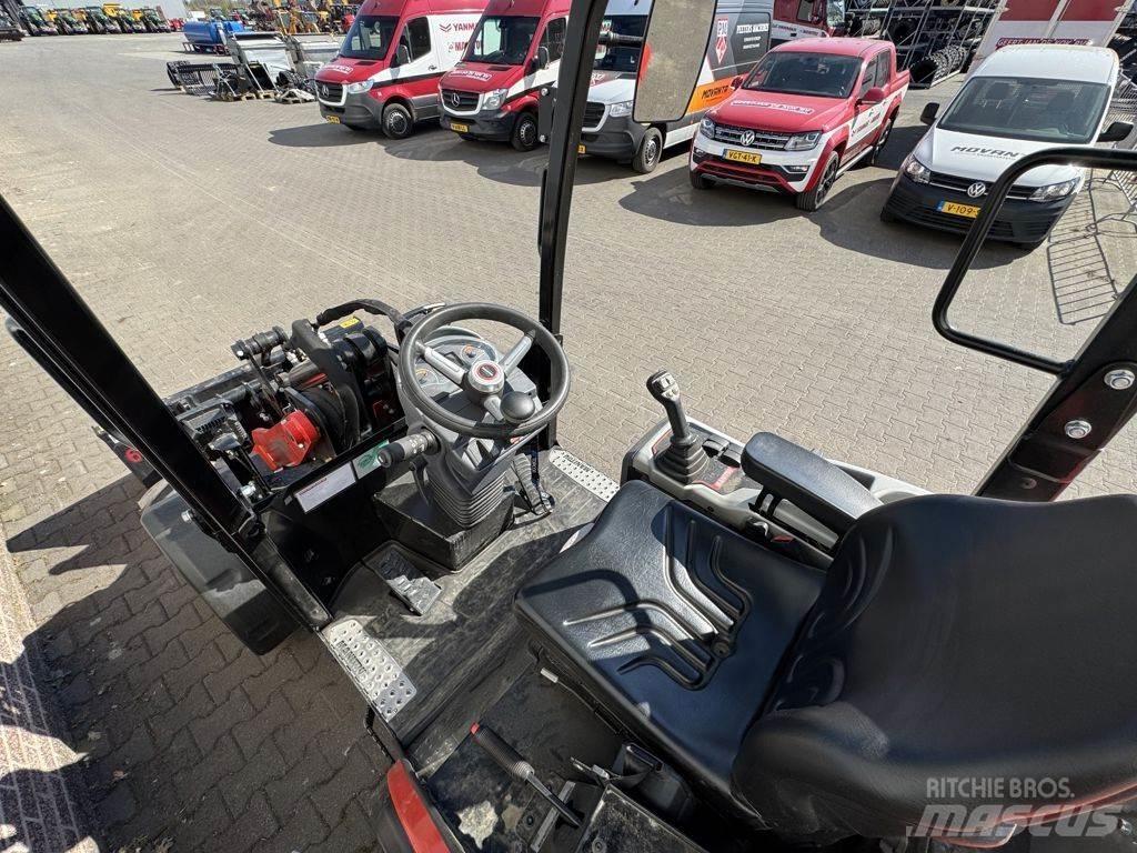 Manitou MLA 3-25 Cargadoras sobre ruedas