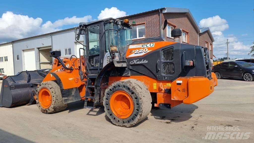 Hitachi ZW 220-6 Cargadoras sobre ruedas
