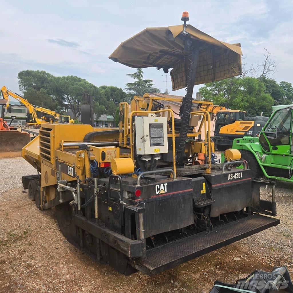 CAT AP 600 Asfaltadoras