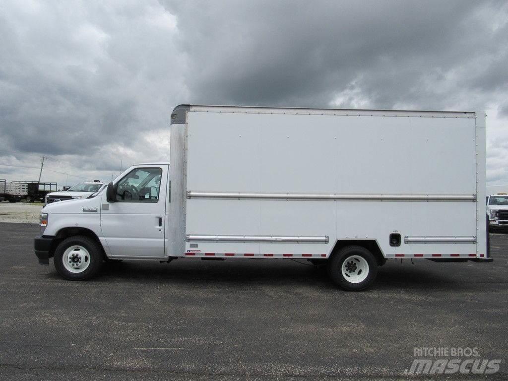 Ford E-350 Camiones caja cerrada