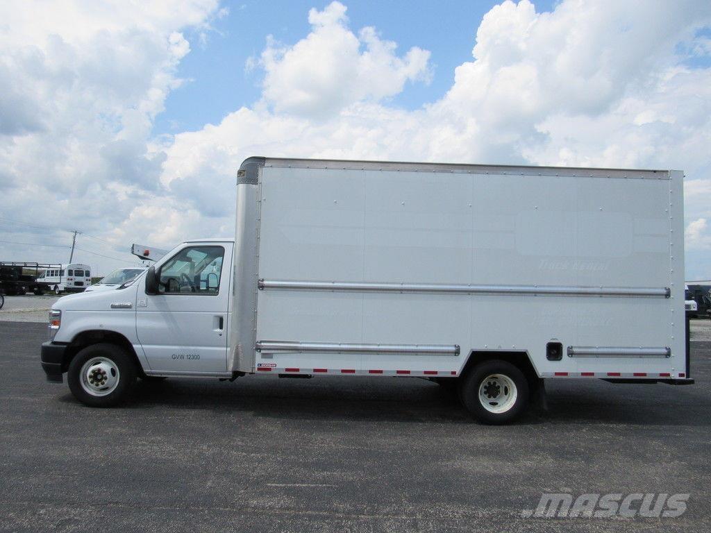 Ford E-350 Camiones caja cerrada