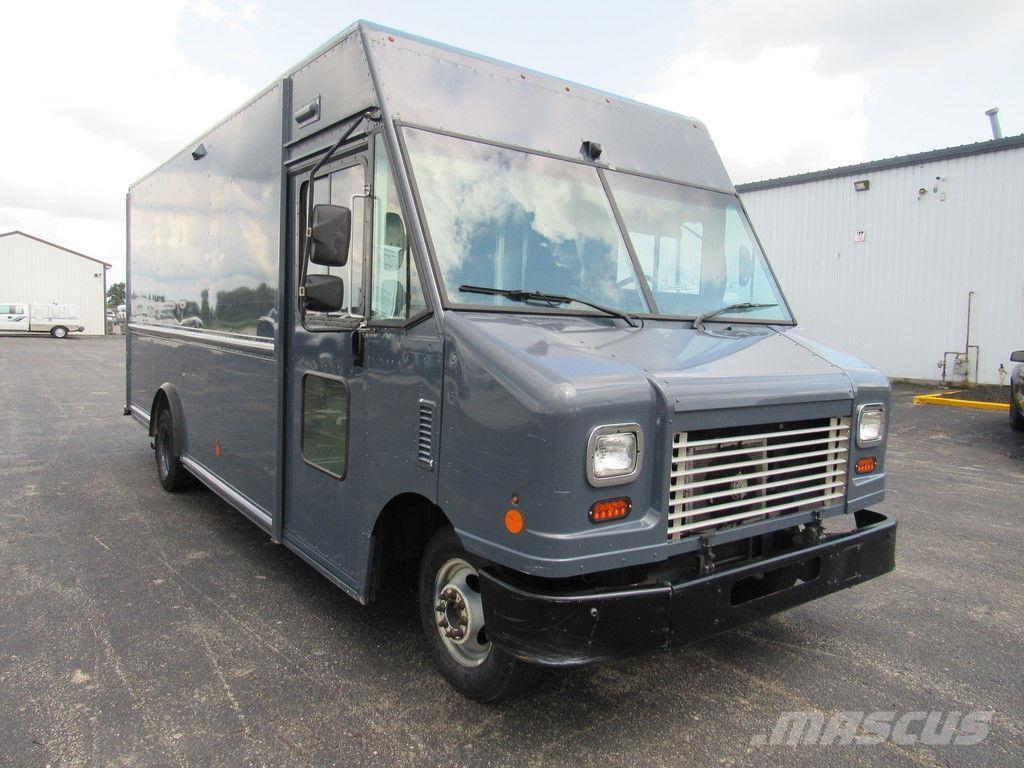 Ford E-450 Camiones caja cerrada