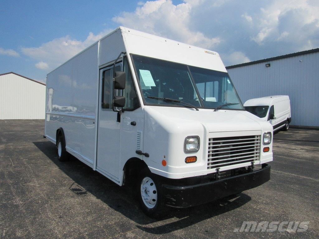 Ford E-450 Camiones caja cerrada