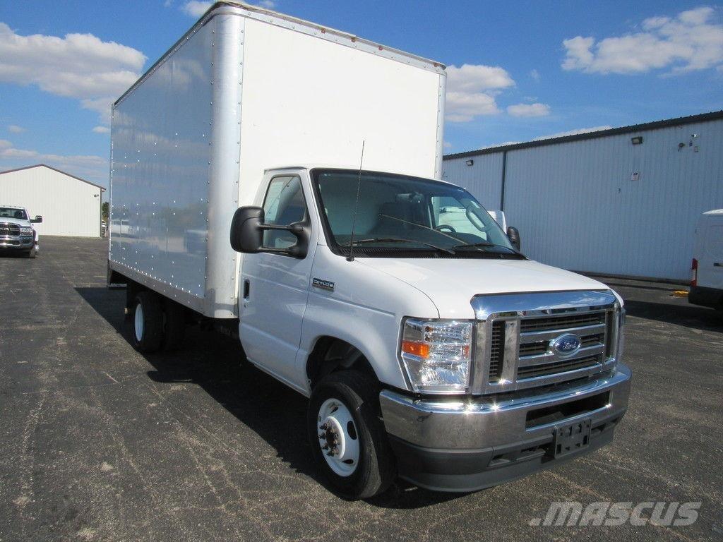 Ford E-450 Camiones caja cerrada