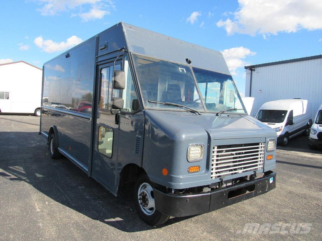 Ford E-450 Camiones caja cerrada