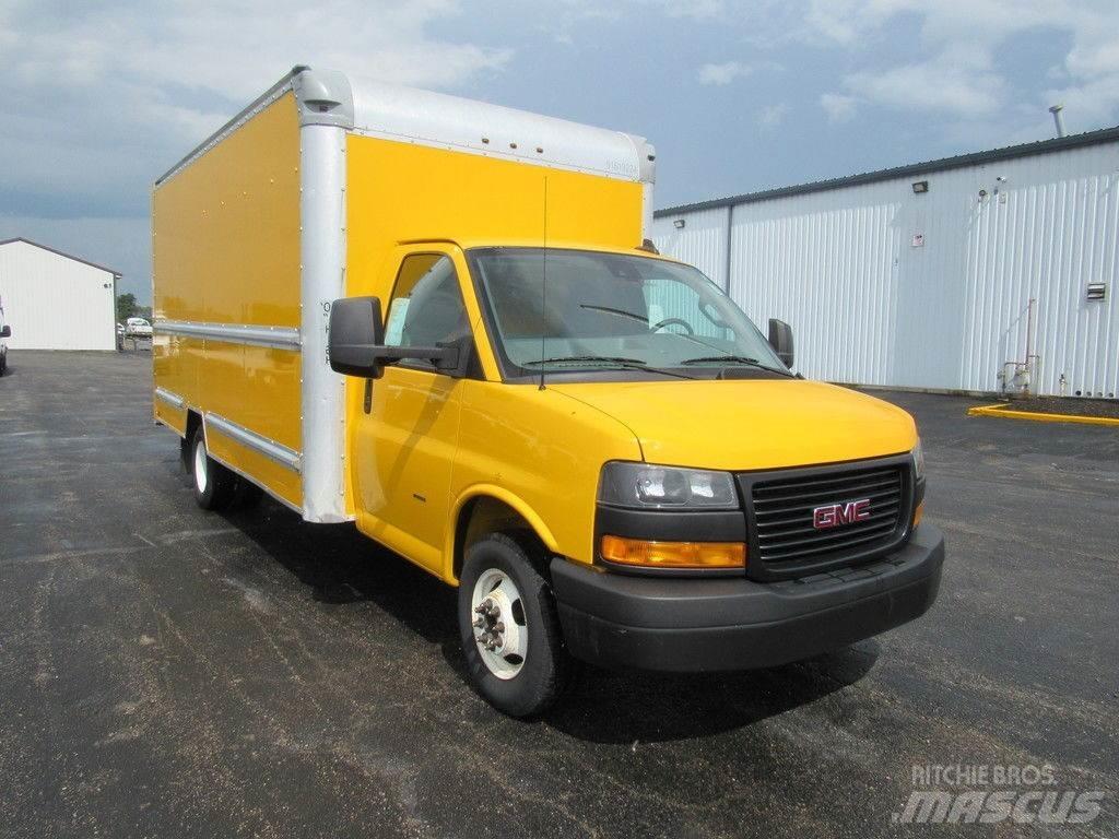 GMC Savana 3500 Camiones caja cerrada