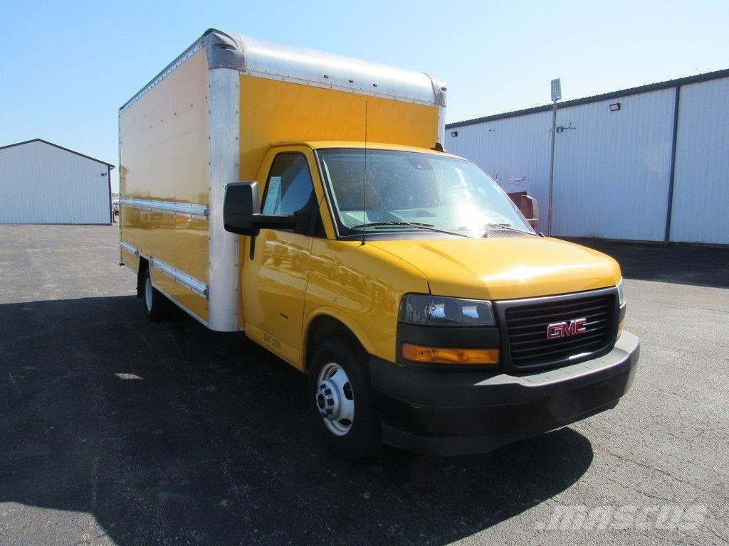 GMC Savana 3500 Camiones caja cerrada