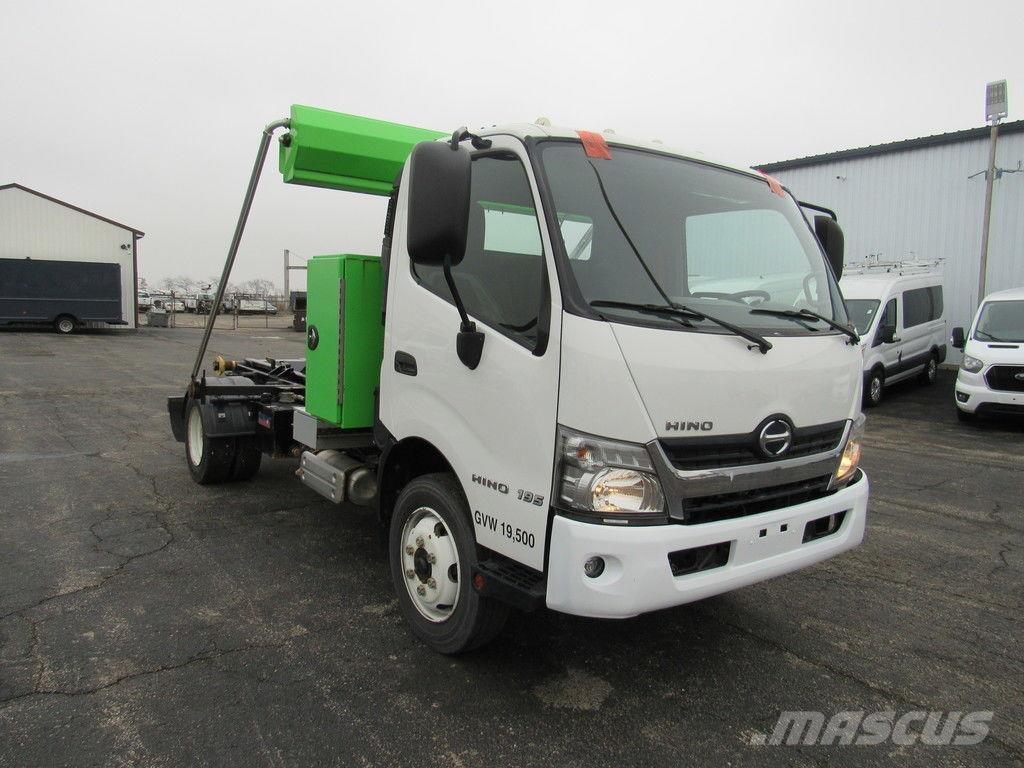 Hino 195 Camiones bañeras basculantes o volquetes