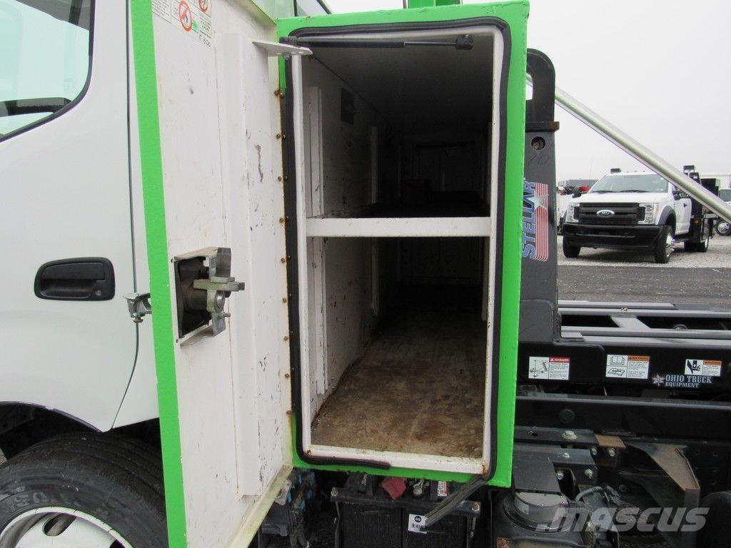 Hino 195 Camiones bañeras basculantes o volquetes