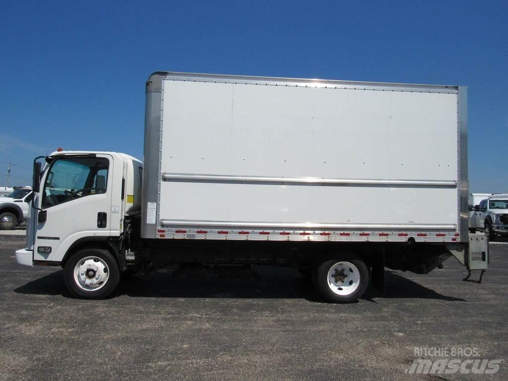Isuzu NPR Camiones caja cerrada