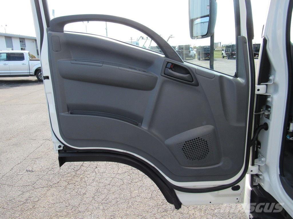 Isuzu NPR HD Camiones caja cerrada
