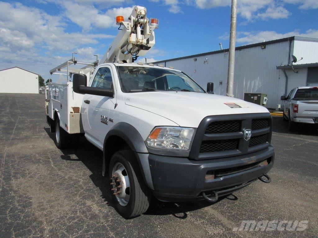 RAM 4500 Plataformas sobre camión