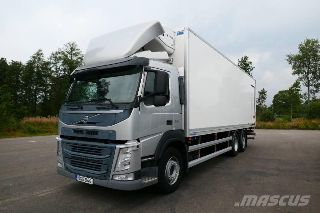 Volvo FM 330 6x2*4 Isotermos y frigoríficos