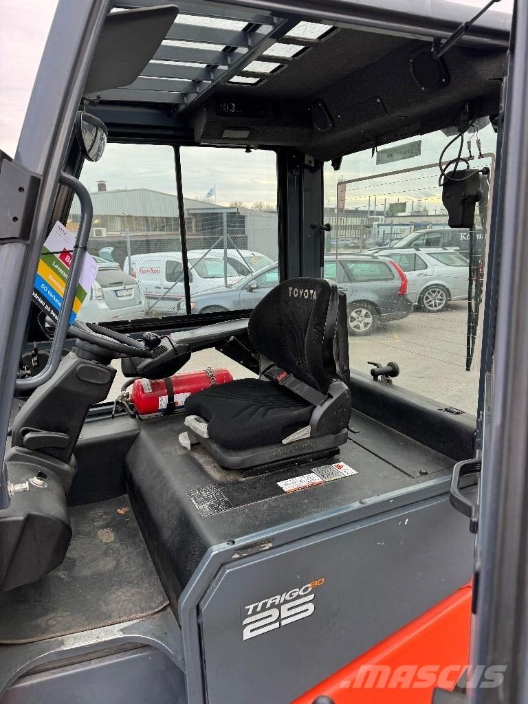 Toyota 8FBMKT25 Carretillas de horquilla eléctrica