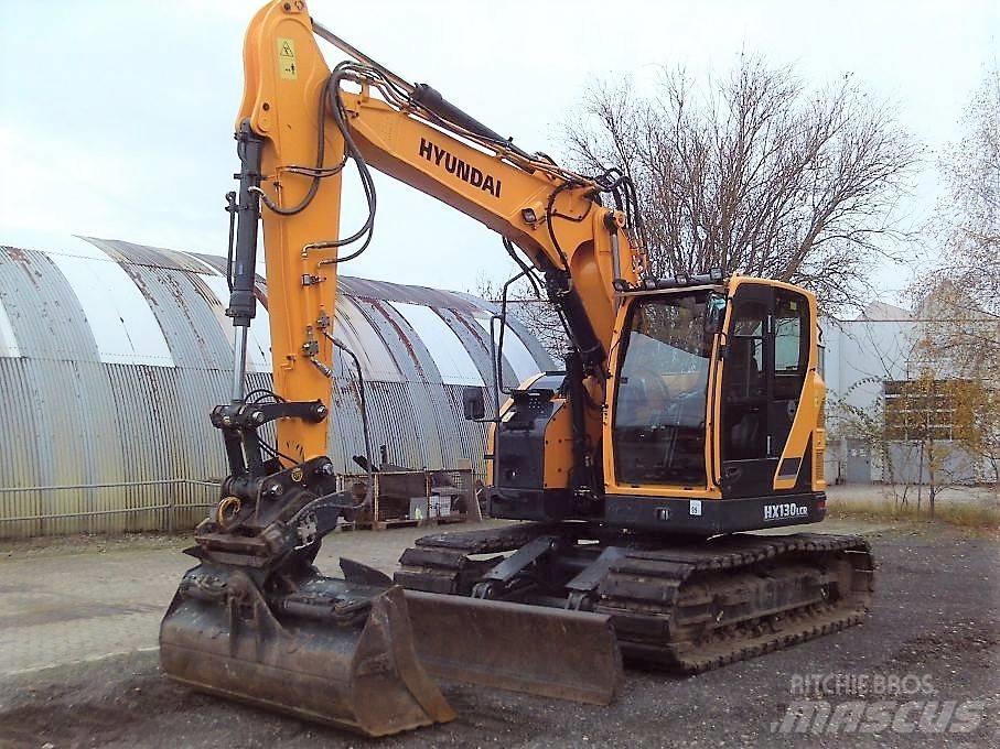 Hyundai HX 130 LCR Excavadoras de cadenas