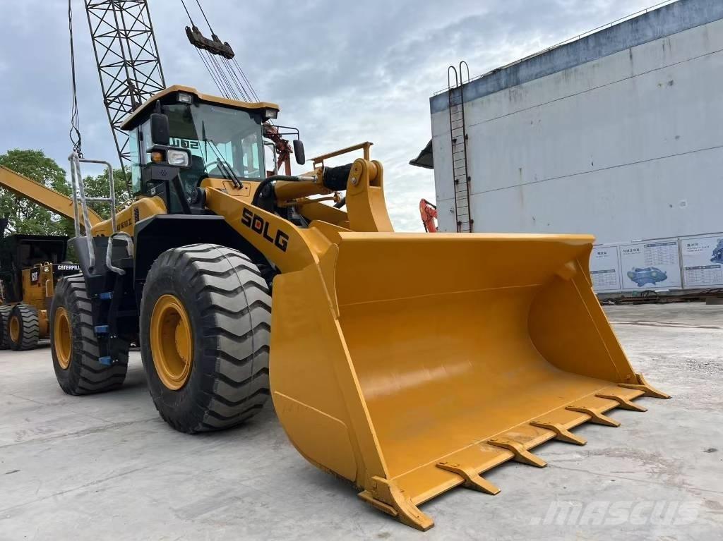 CAT LG956L Cargadoras sobre ruedas