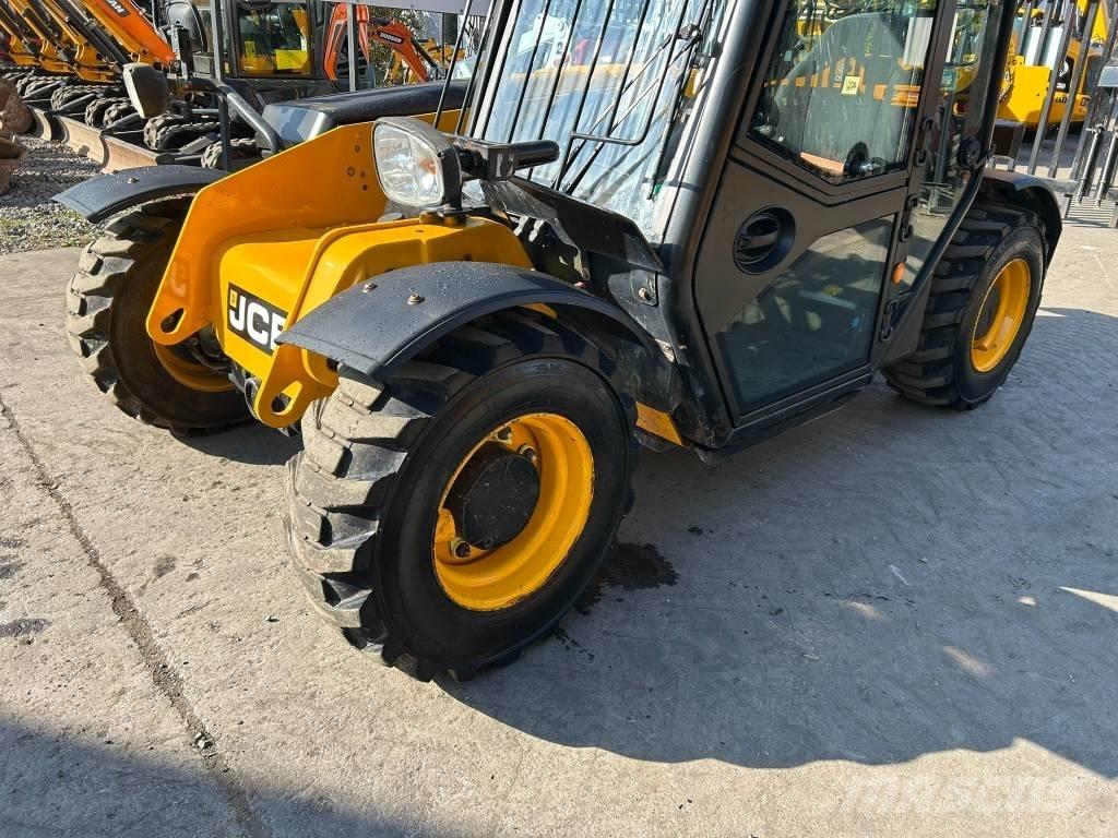 JCB 525-60 Carretillas telescópicas