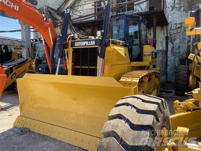 CAT D 6 G Buldozer sobre oruga